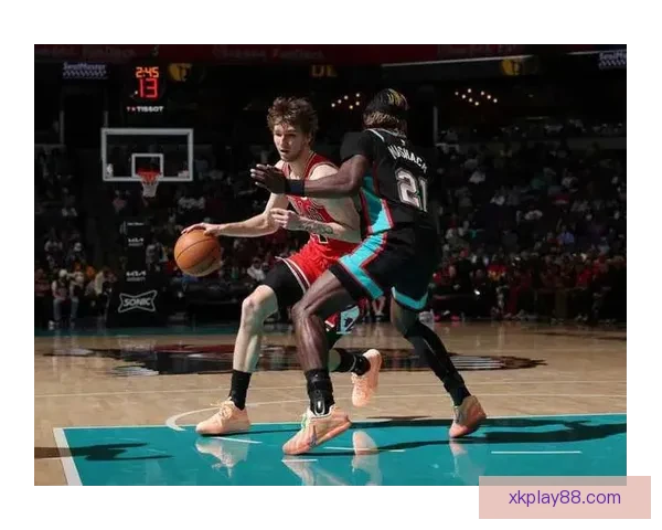 灰熊险胜公牛结束五连败 吉迪斩获第31次三双精彩表现