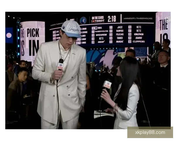 杨瀚森坦言手像叉子般难受期望回开拓者迎来全新表现