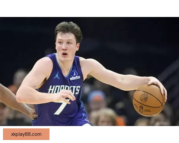 里程碑之夜克努佩尔超越肯巴沃克刷新黄蜂三分纪录